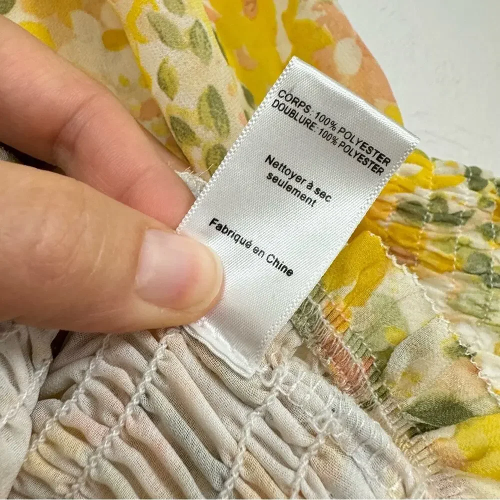 Astr Yellow Ditsy Floral Puff Sleeve Blouse Womens M Smocked Romantic Coquette